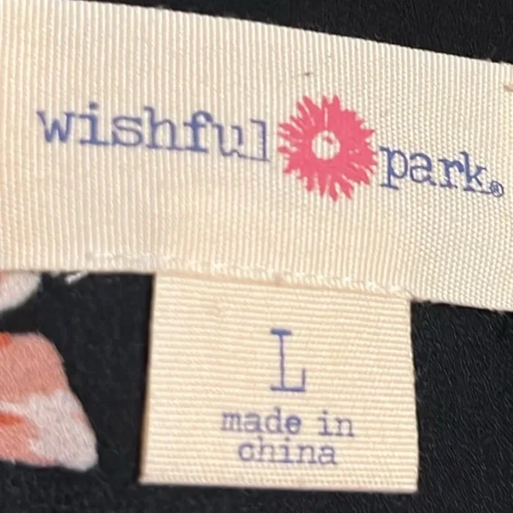 Wishful Park, Roll Tab Sleeves, Floral Print, V-Neckline Top, Multi, Size Large - Picture 5 of 6